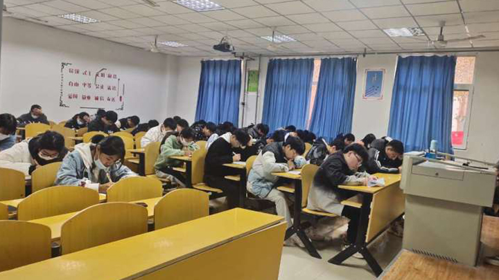 英语竞赛2.jpg